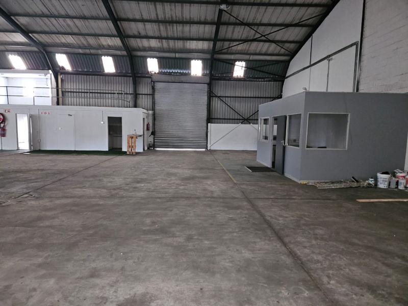 To Let commercial Property for Rent in Maitland Western Cape